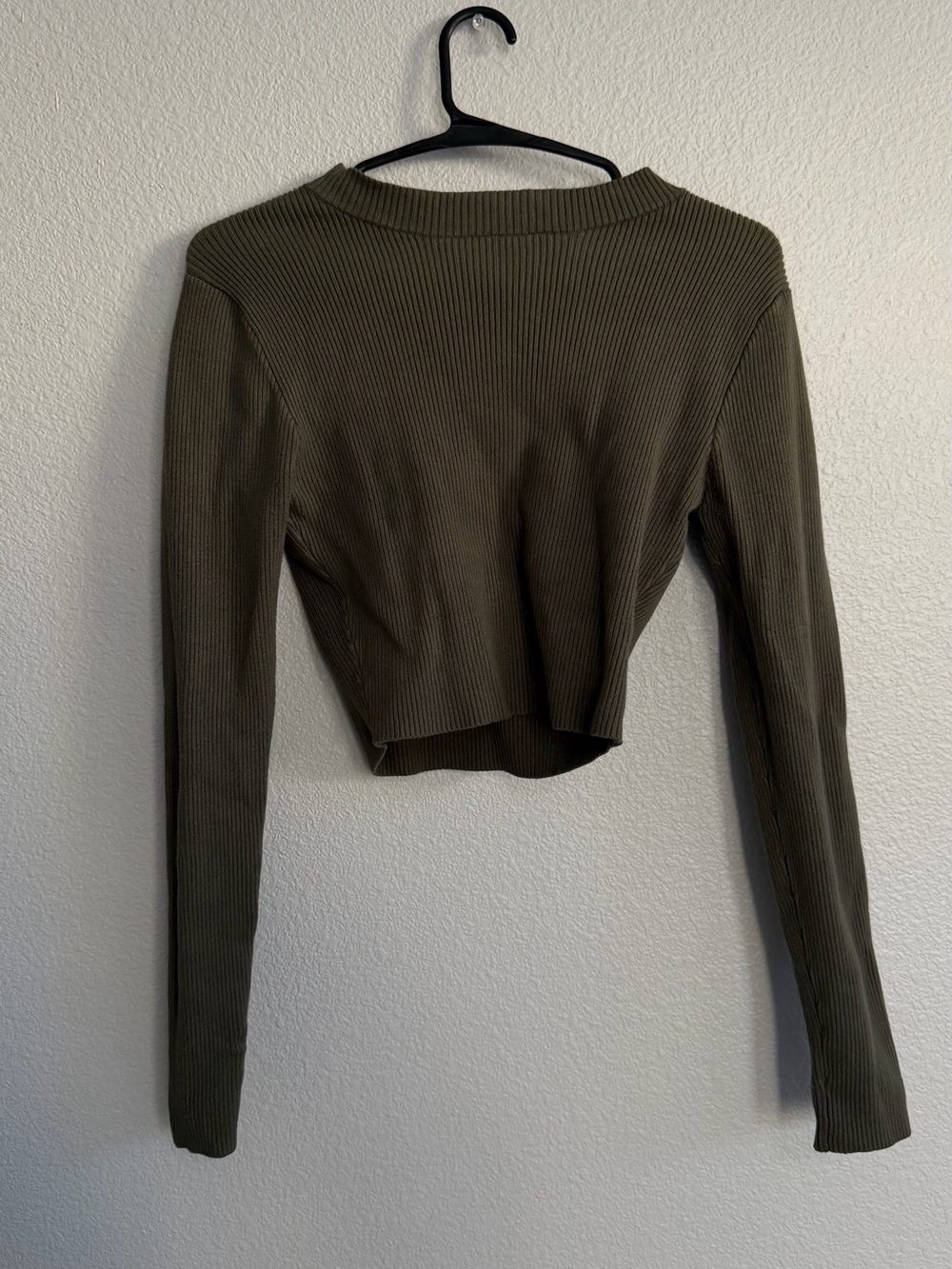bebe Olive Ribbed Cropped Long-Sleeve Top